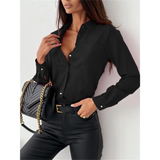 top blouses : Victoria – Blouse Élégante Boutonnée avec Coupe Classique in Noir van Seroa