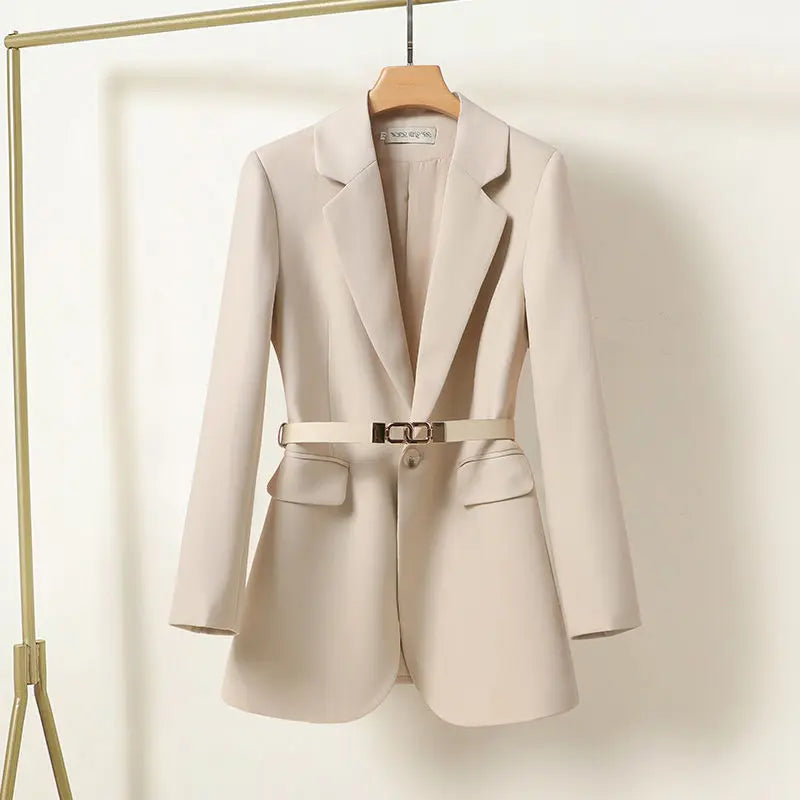 other : Giana - Blazer Chic Ceinturé pour un Style Élégant et Décontracté in Beige van Seroa