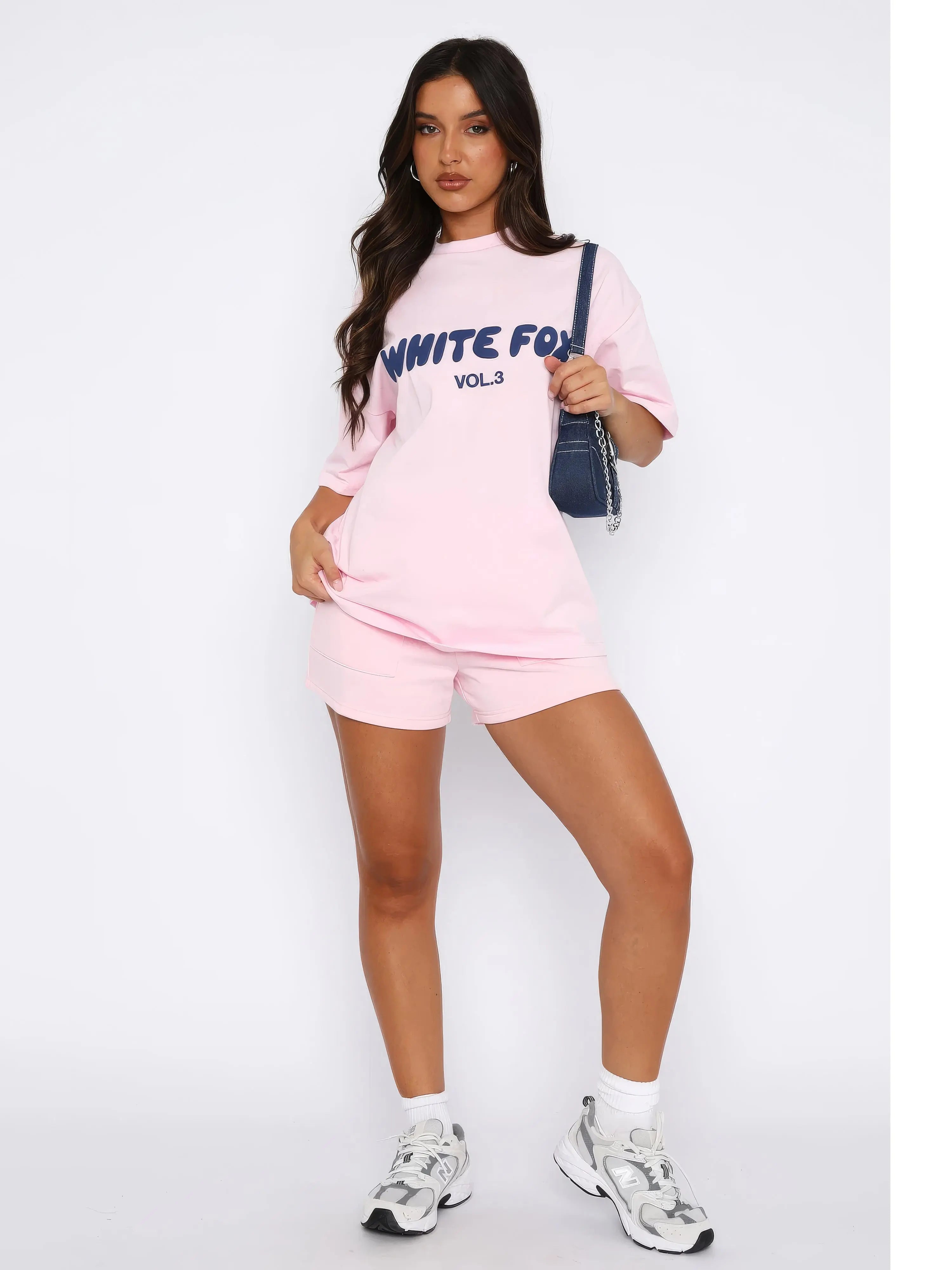 other : Sophie – Ensemble Lounge T-shirt Graphique Oversize et Short à Cordon in van Seroa