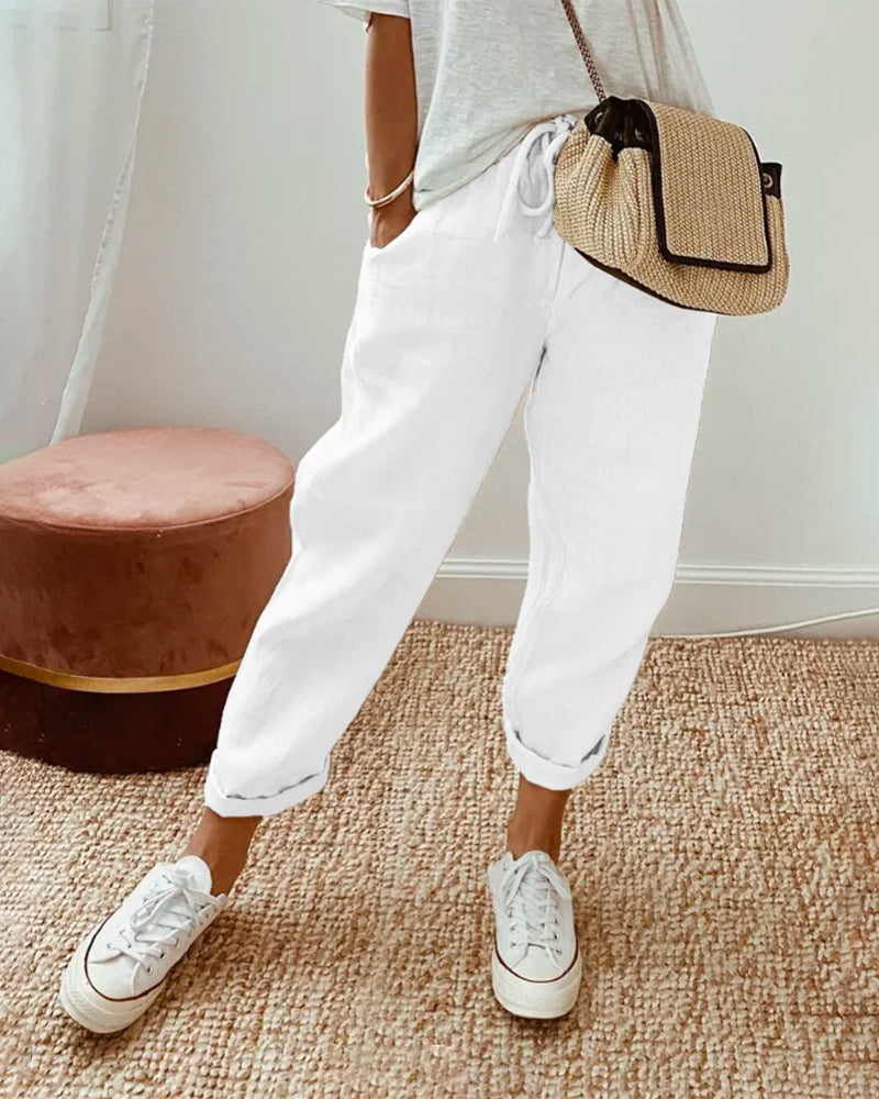 skirts : Sofie – Pantalon Décontracté en Lin à Cordon et Chevilles Ajustées in Blanc van Seroa