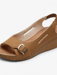 Bequeme flache Keilsandalen für Damen aus schwarzem Leder – ideal für den Sommer