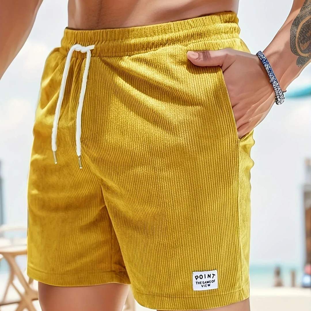 skirts : Luca – Short Décontracté en Velours Côtelé Léger avec Cordon de Serrage in Jaune van Seroa