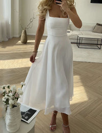 Robe Midi et Fluide Sans Manches avec Encolure Carrée Femme
