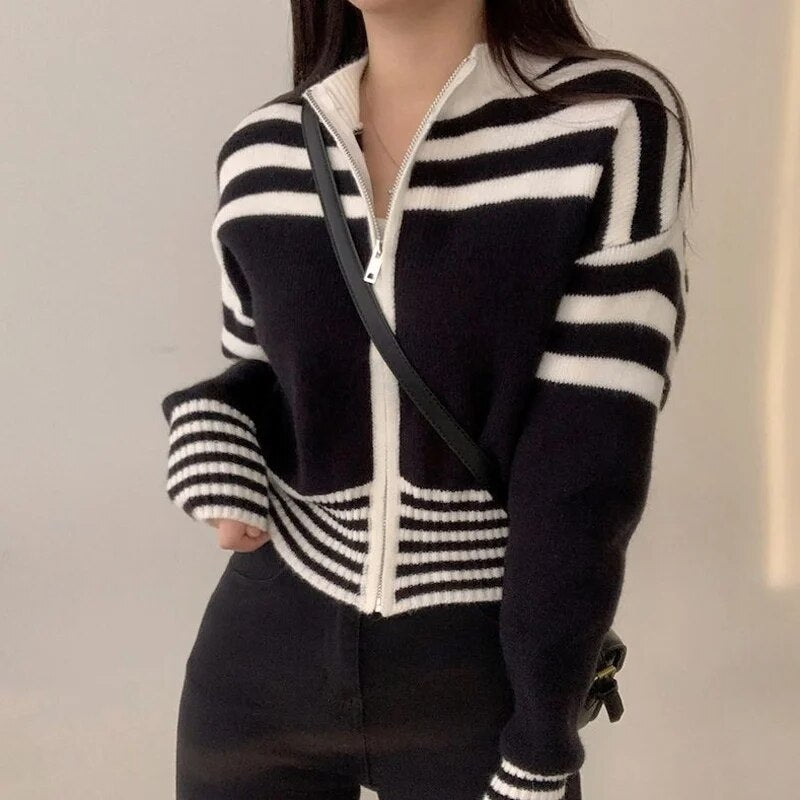 Cardigan Femme Chic à Rayures Contrastées 5