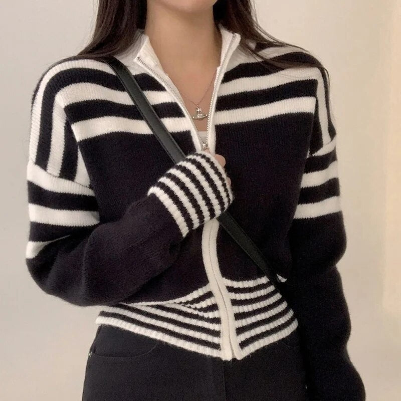 Cardigan Femme Chic à Rayures Contrastées 7
