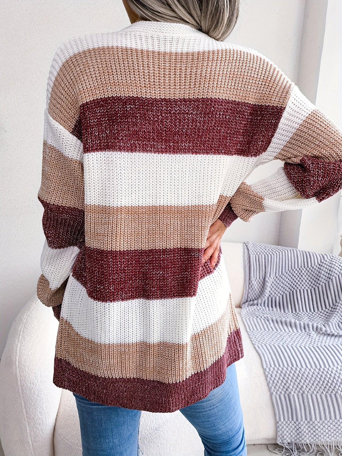 Cardigan Femme Élégant à Rayures d'Automne 5