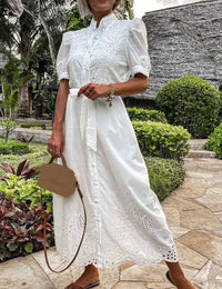 Robe Midi Élégante Boutonnée avec Broderie et Ceinture Femme