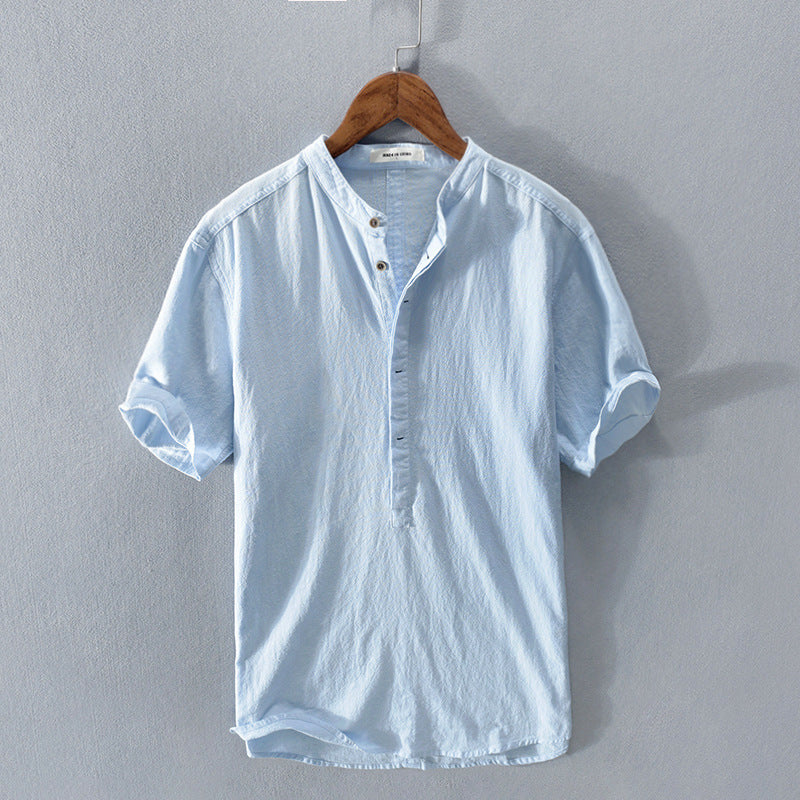 top blouses : Roy – Chemise Décontractée Légère en Lin avec Boutons in Bleu clair van Seroa