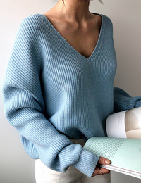Weit geschnittener Damenpullover mit V-Ausschnitt Herbstkollektion, modisch feminin