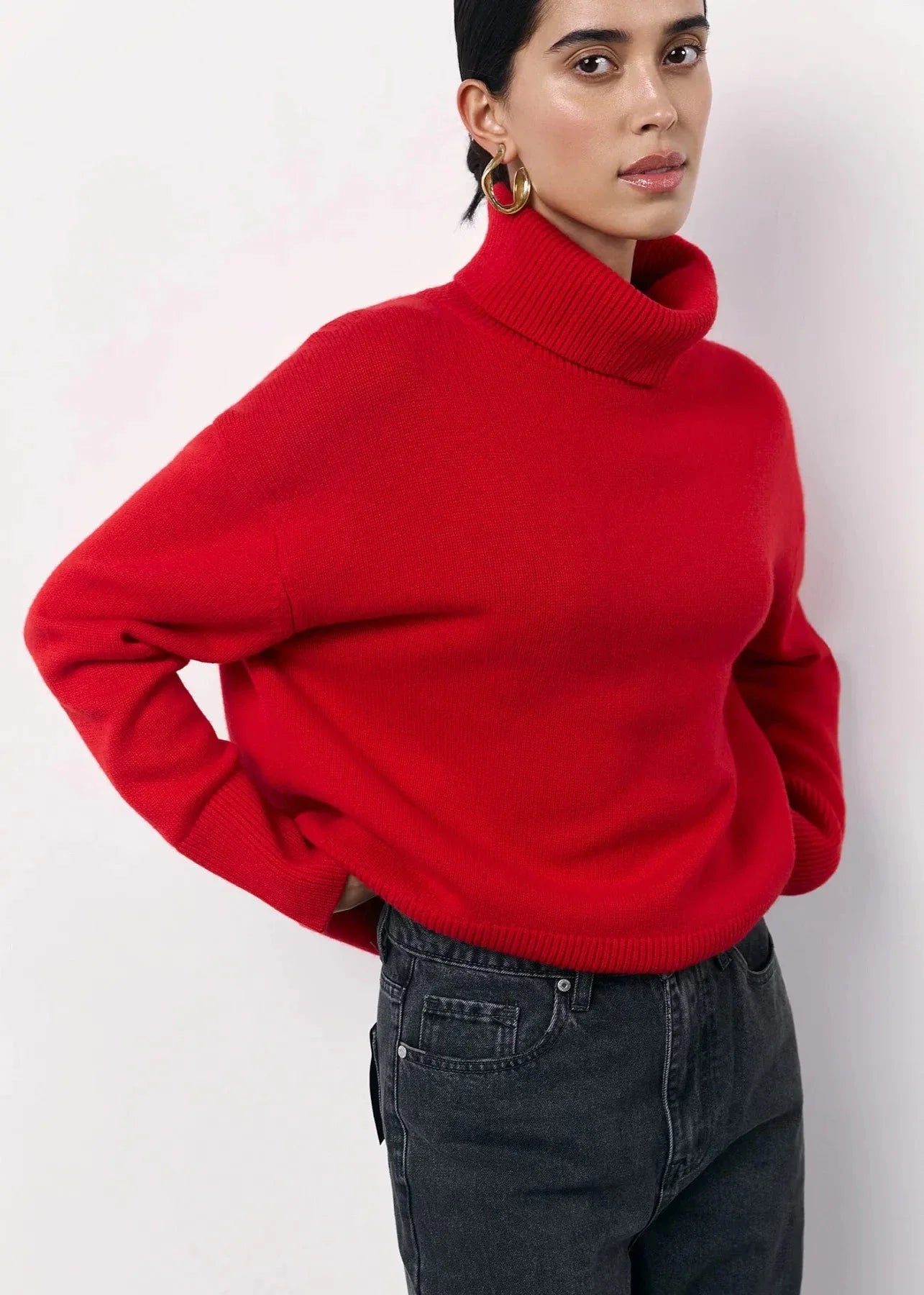 Pull Femme Surdimensionné Rouge à Col Roulé 5