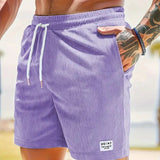 skirts : Luca – Short Décontracté en Velours Côtelé Léger avec Cordon de Serrage in Pourpre van Seroa
