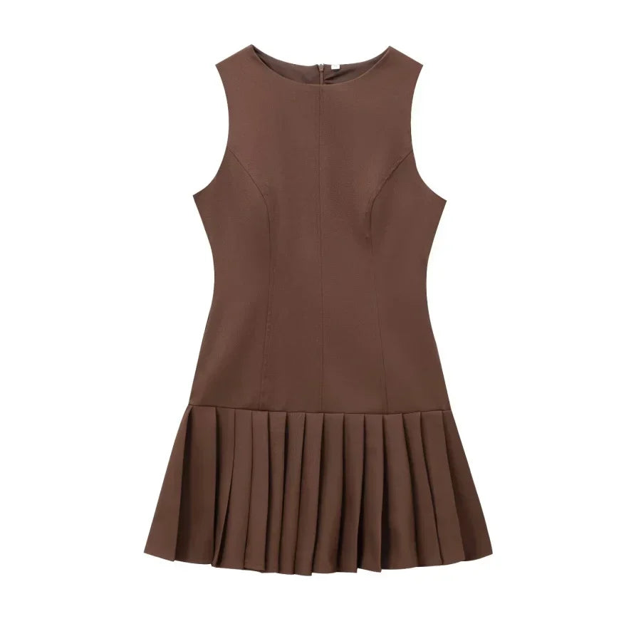 dresses : Lia – Robe Tendance à Col Rond, Jupe Plissée et Design Découpé in van Seroa