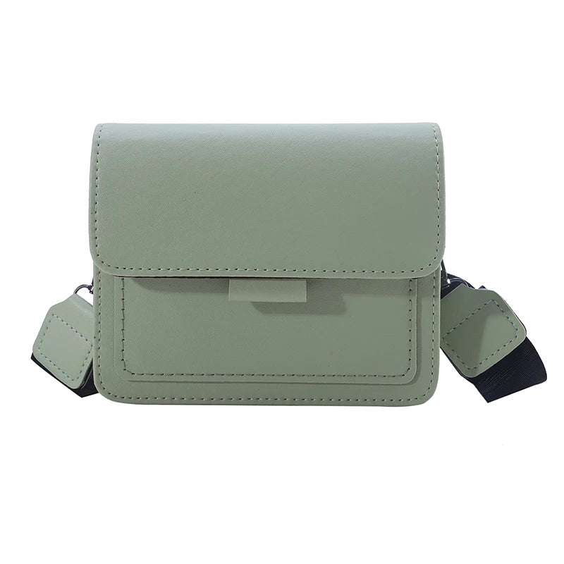 bags : Sac à Épaule Rétro avec Large Sangle et Grande Capacité in Vert clair van Seroa