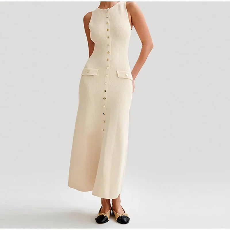 dresses : Sophie - Robe Maxi Élégante Sans Manches avec Boutons et Détails Poches in van Seroa