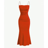 dresses : Camille - Robe Maxi Moulante Élégante avec Volants et Bretelles Fines in Rouge van Seroa