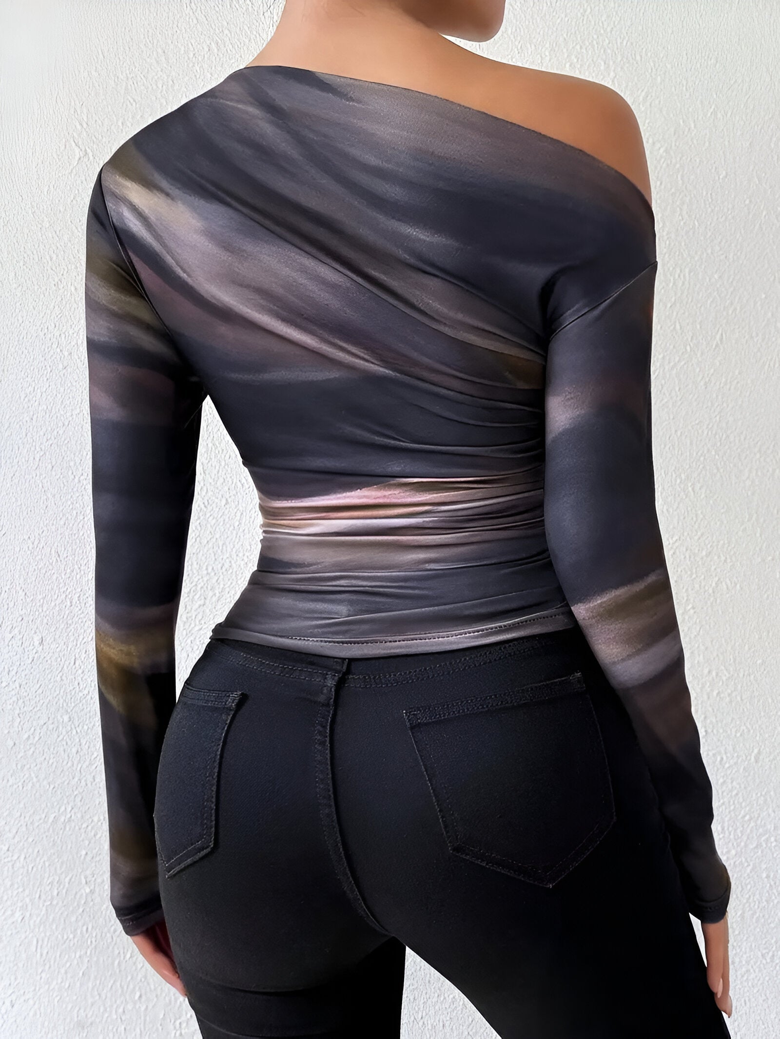 T-shirts : Noelia | Tee Shirt Manche Longue Femme Élegant Asymétrique in van Seroa