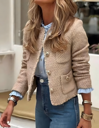 Eng geschnittene Damenjacke aus elegantem Tweed Stil Chic und bequem