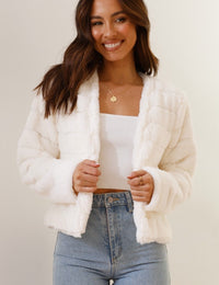 Gesteppte Damenjacke, feminine Mode, lässiger Stil