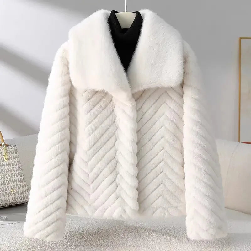 Veste Femme Chic en Faux Vison Chevron 1