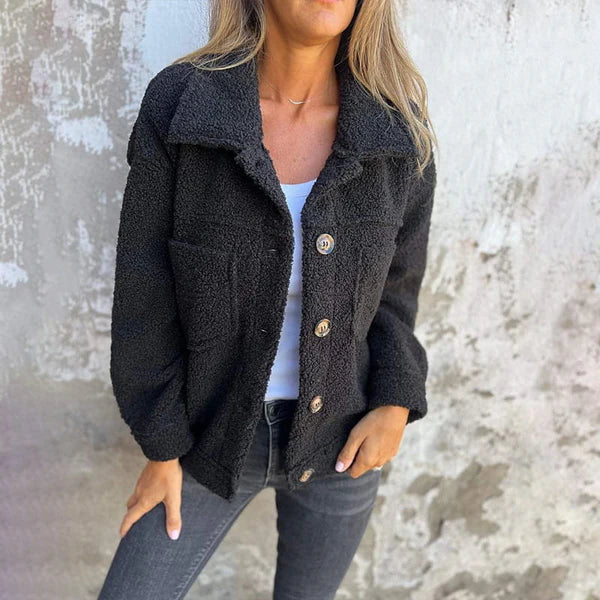 Veste Femme Élégante en Sherpa Douce 5