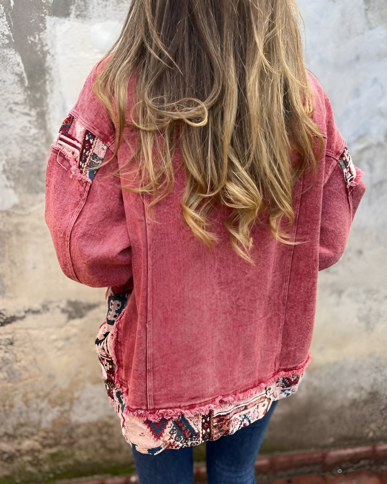 Casualowa damska kurtka jeansowa patchwork wielokolorowy denim