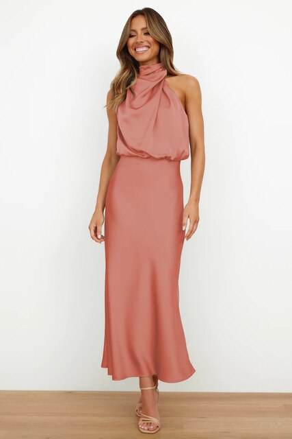 dresses : Brielle – Robe Midi Élégante en Satin à Col Montant in Rose van Seroa