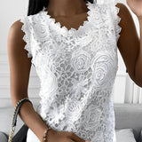top blouses : Sophie – Blouse élégante sans manches en dentelle avec broderie florale in Blanc van Seroa