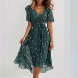dresses : Amalia – Robe Midi Élégante Portefeuille en Chiffon à Imprimé Fleuri in van Seroa