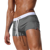 swimwear : Joseph – Short de bain ultra-ajusté, taille basse, à séchage rapide in Gris van Seroa