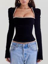 top blouses : Zoey - Top Corset en Velours avec Manches Bouffantes et Dos Lacé in Noir van Seroa