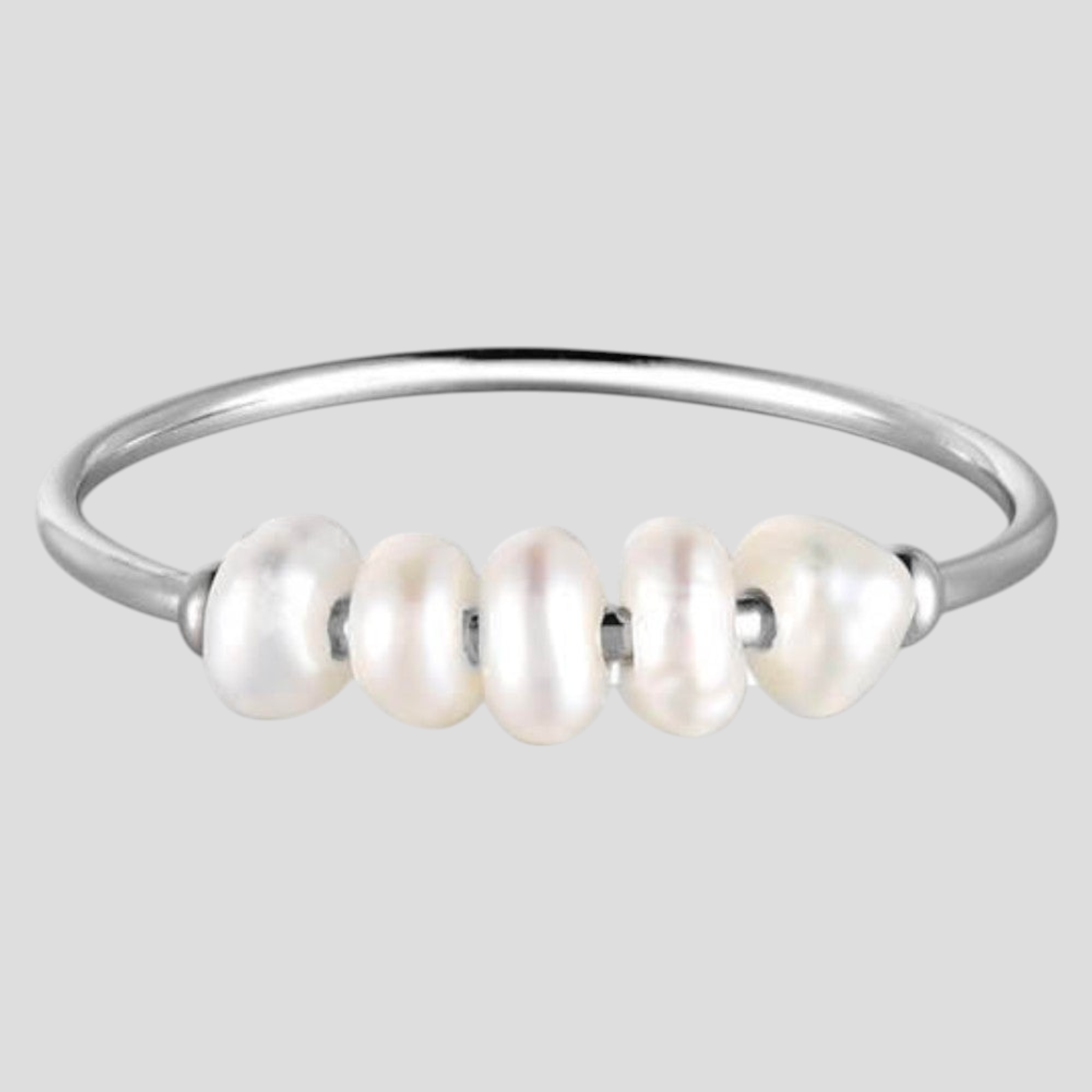Evelyn - Bague Élégante avec Perles Discrètes