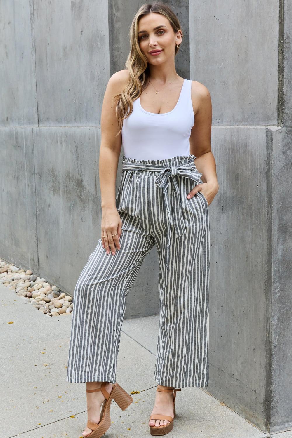 skirts : Anne | Pantalon Culotte Rayé en Tissu Léger Femme in van Seroa