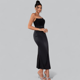 dresses : Elena - Robe corset en satin élégante sans bretelles avec détails drapés in van Seroa
