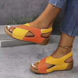 sandals : Lucy - Sandales à semelles compensées confortables avec soutien de la voûte plantaire in Orange van Seroa
