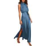 dresses : Ivy - Robe Maxi Élégante en Satin à Col Haut avec Fente in Bleu van Seroa