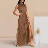 dresses : Ivy - Robe Maxi Élégante en Satin à Col Haut avec Fente in van Seroa