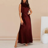 dresses : Ivy - Robe Maxi Élégante en Satin à Col Haut avec Fente in van Seroa