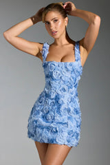 dresses : Elena – Robe courte moulante avec appliqué rose 3D sculpté in van Seroa