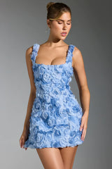 dresses : Elena – Robe courte moulante avec appliqué rose 3D sculpté in van Seroa