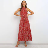 dresses : Maria – Élégante robe midi à pois avec volants in Rouge van Seroa