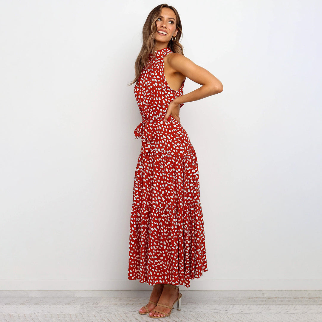dresses : Maria – Élégante robe midi à pois avec volants in van Seroa