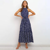 dresses : Maria – Élégante robe midi à pois avec volants in Bleu van Seroa