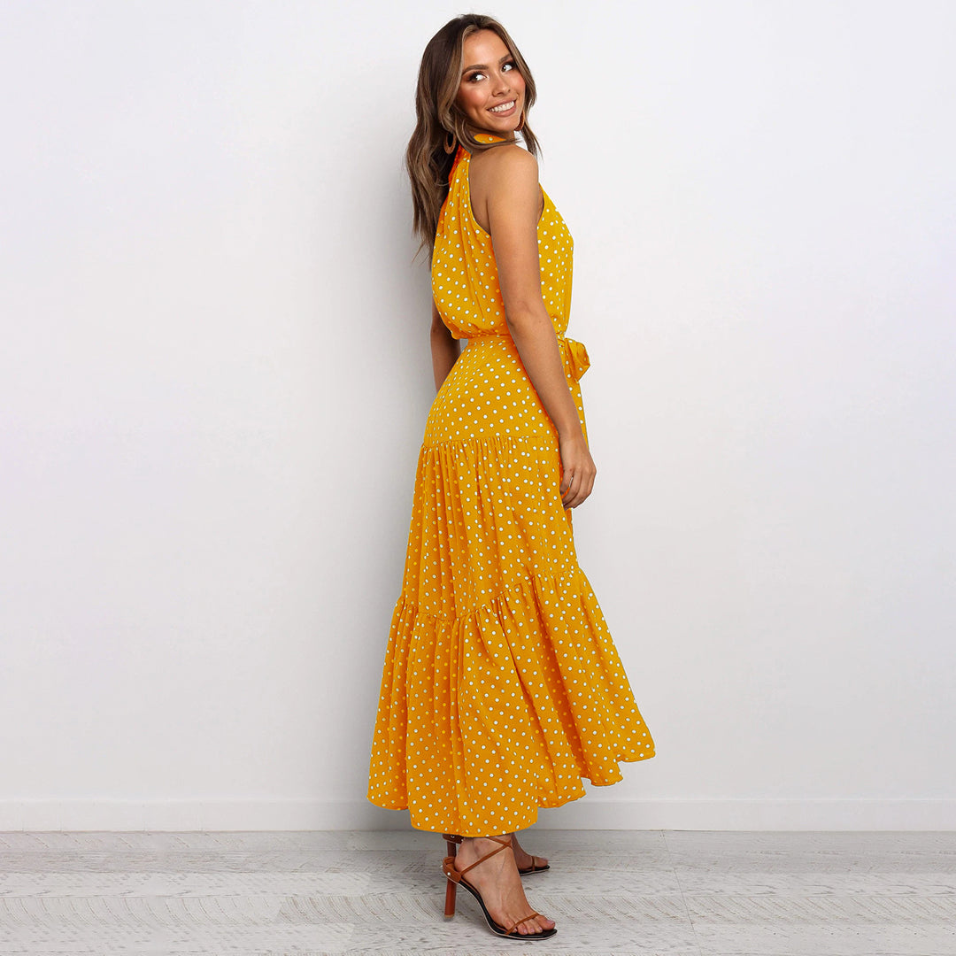 dresses : Maria – Élégante robe midi à pois avec volants in van Seroa