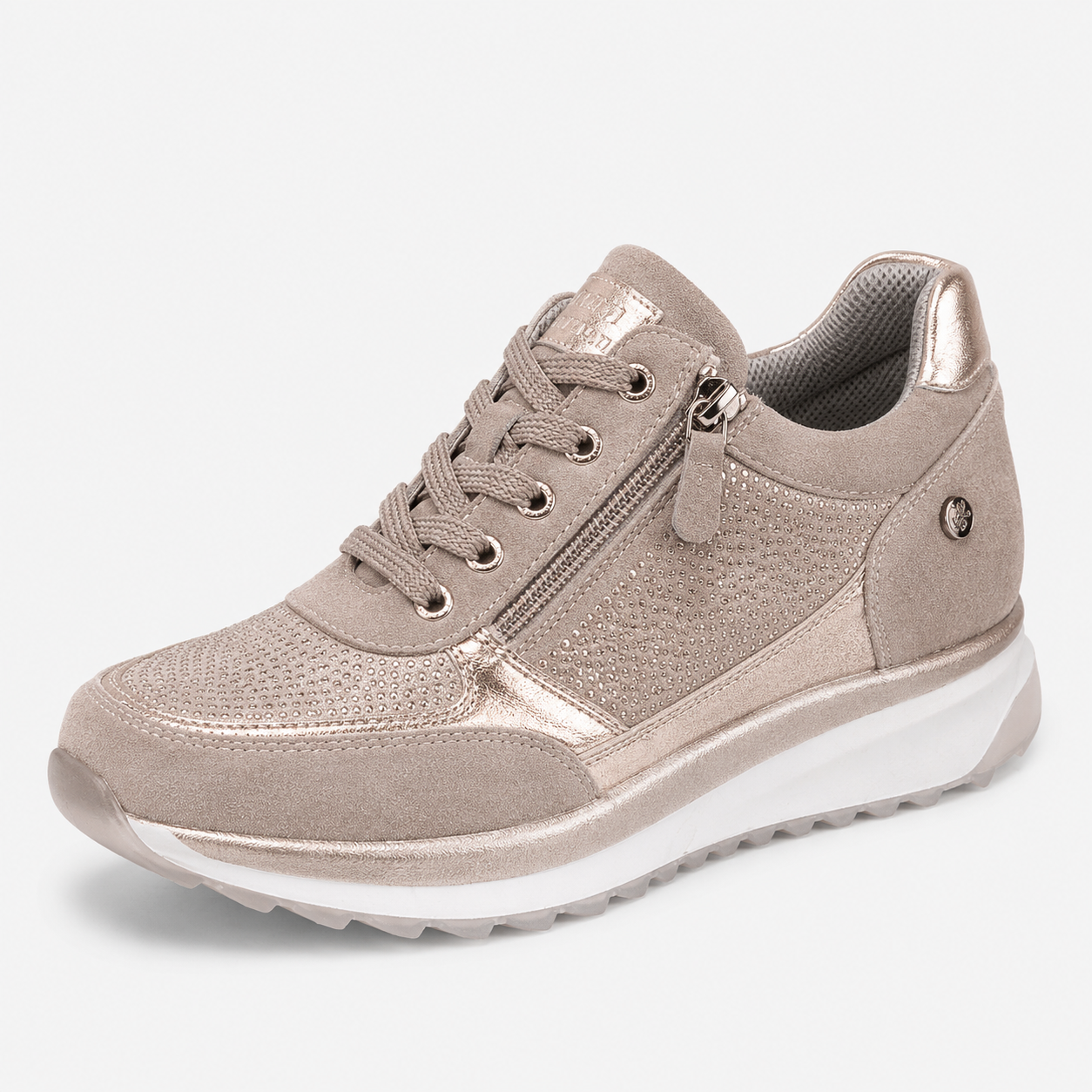 Baskets confortables et avec panneau pailleté