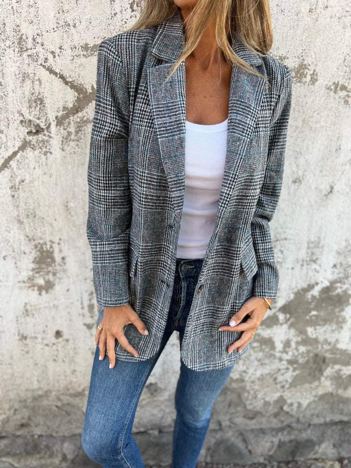 Blazer Noir Femme Élégant Classique 1