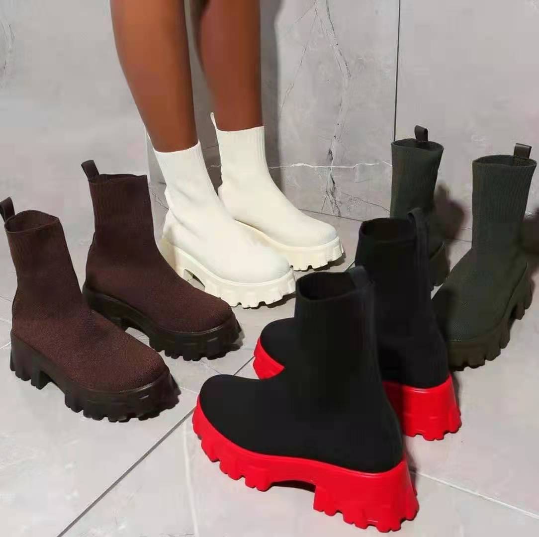 Bottes Chaussettes Élégantes Noires Femme 5