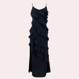 dresses : Anna - Robe Maxi Élégante Fluide avec Volants in Noir van Seroa