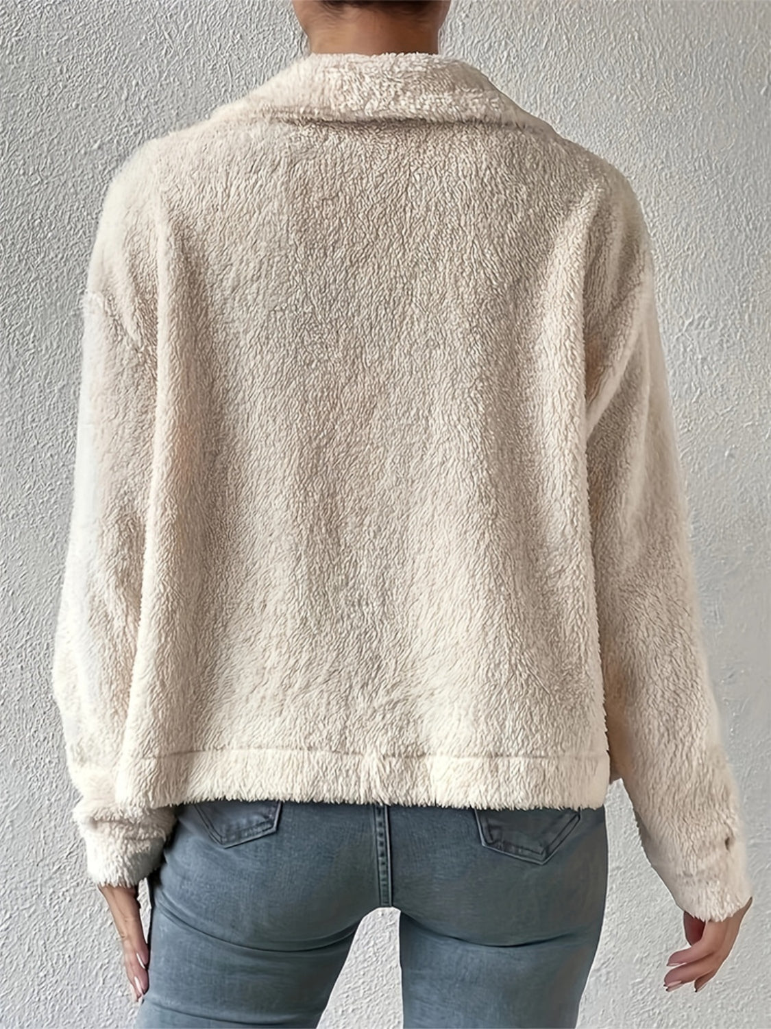Cardigan Élégant Femme à Col Structuré 3
