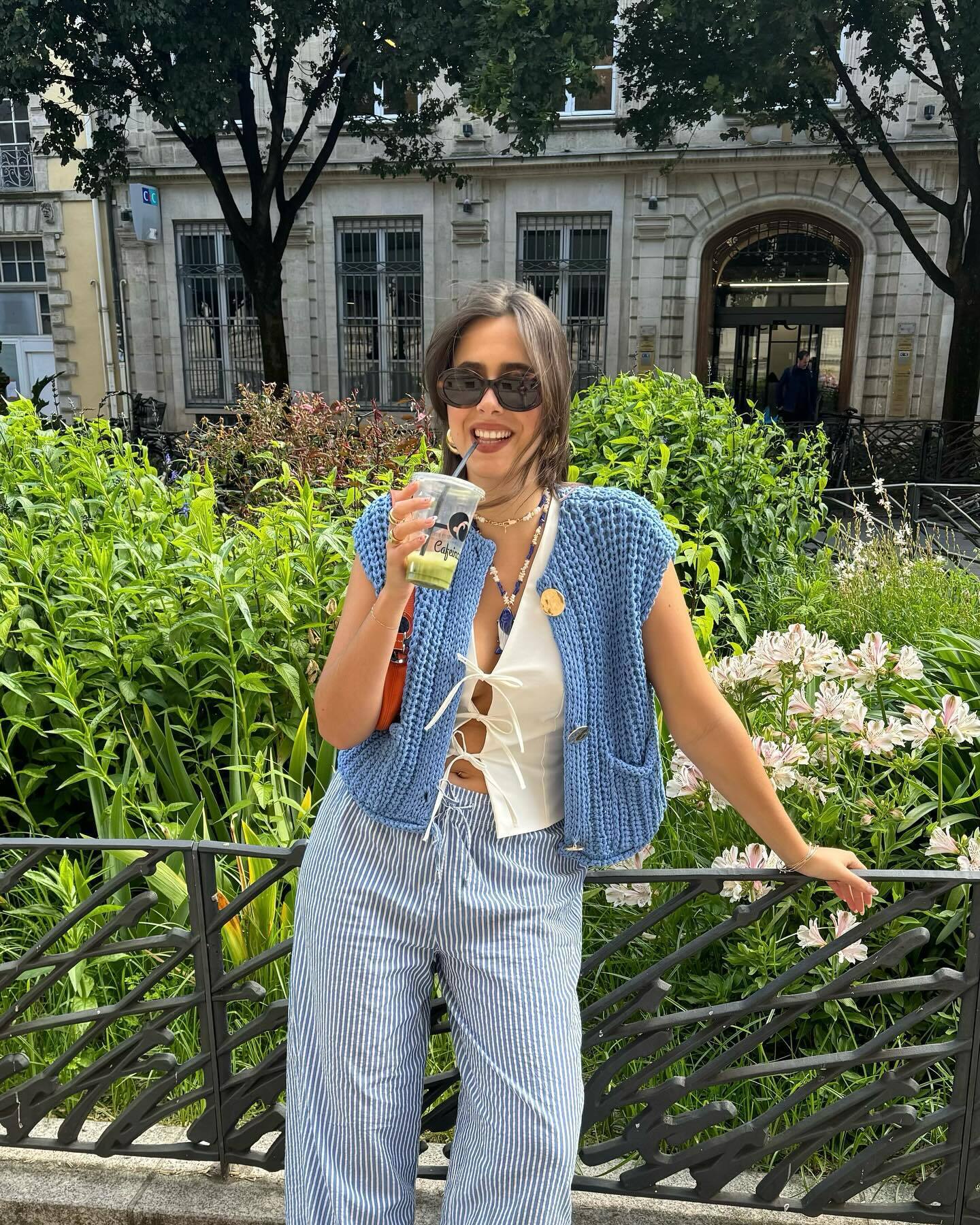 Cardigan Femme Élégant Sans Manches 3