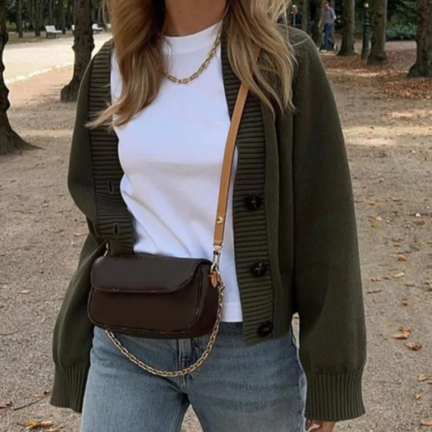 Cardigan Femme Élégant Vert Olive 1